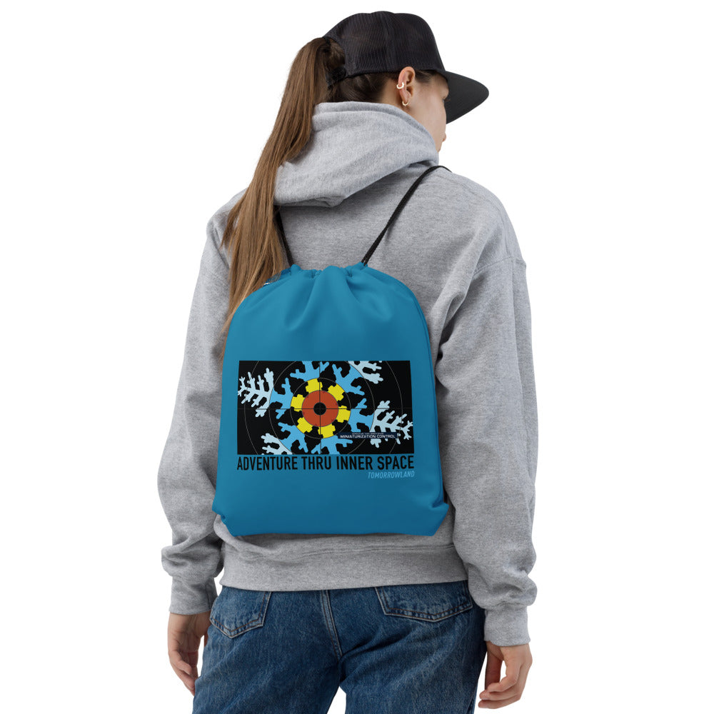 ADVENTURE THRU INNER SPACE miniaturization Drawstring Bag