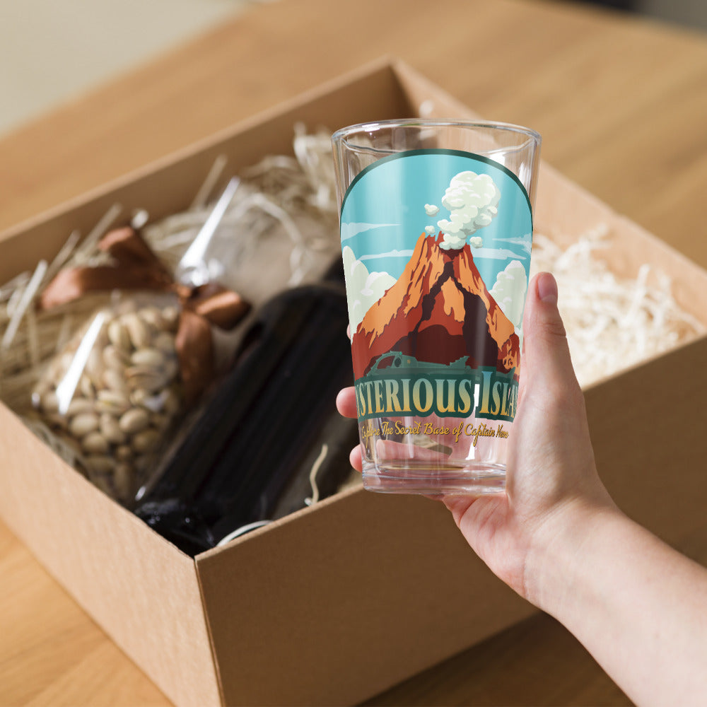 TDS MYSTERIOUS ISLAND port title Pint Glass
