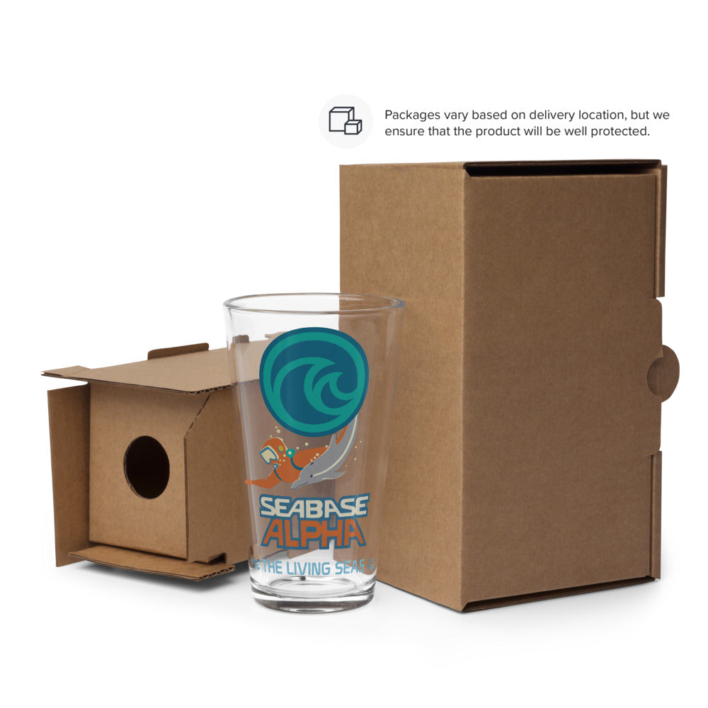 THE LIVING SEAS logo extract pint glass