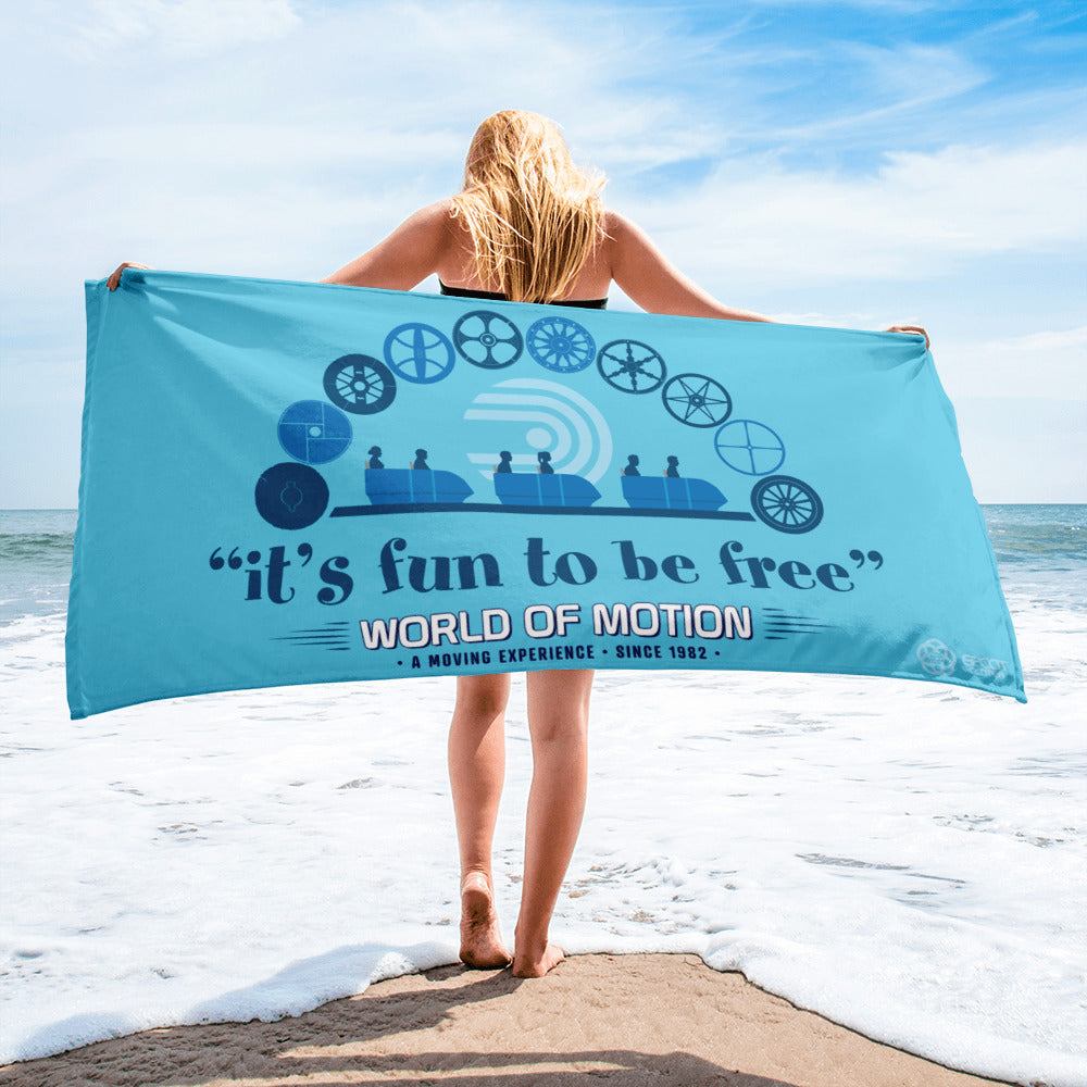 WORLD OF MOTION fun to be free Beach Towel