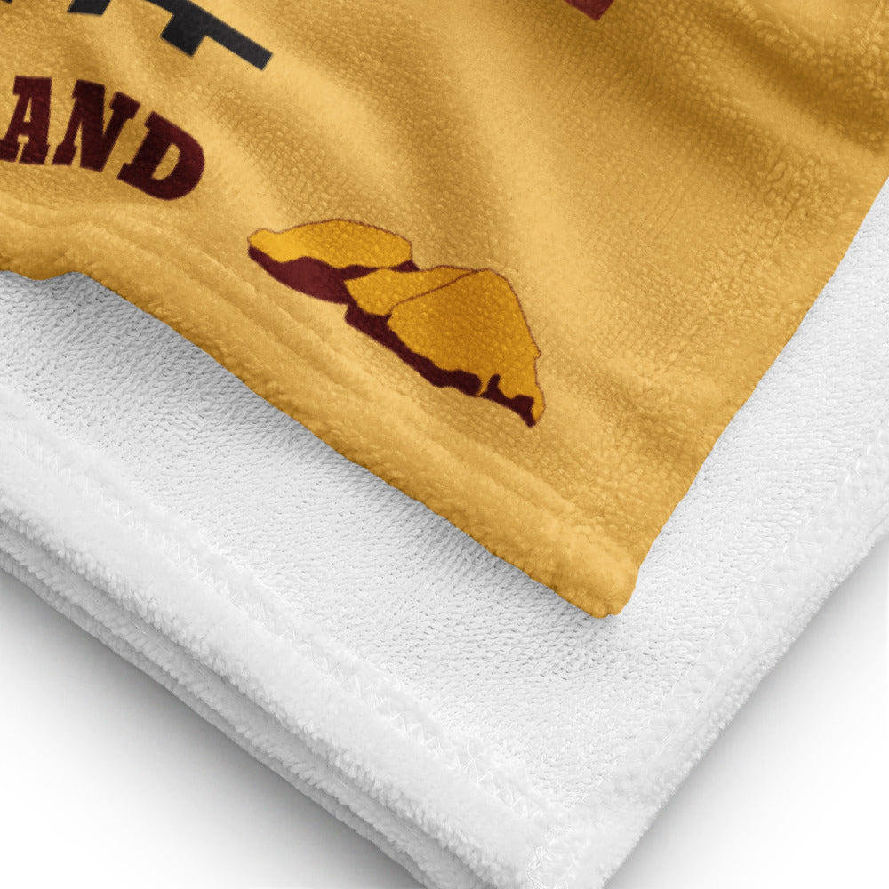MINE TRAIN THROUGH NATURE'S WONDERLAND title train Beach Towel