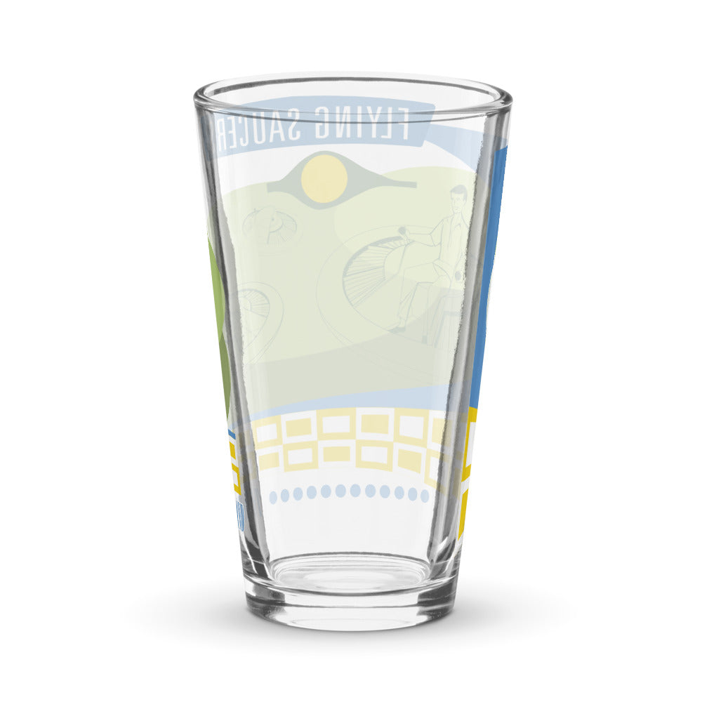 FLYING SAUCERS scene Pint Glass