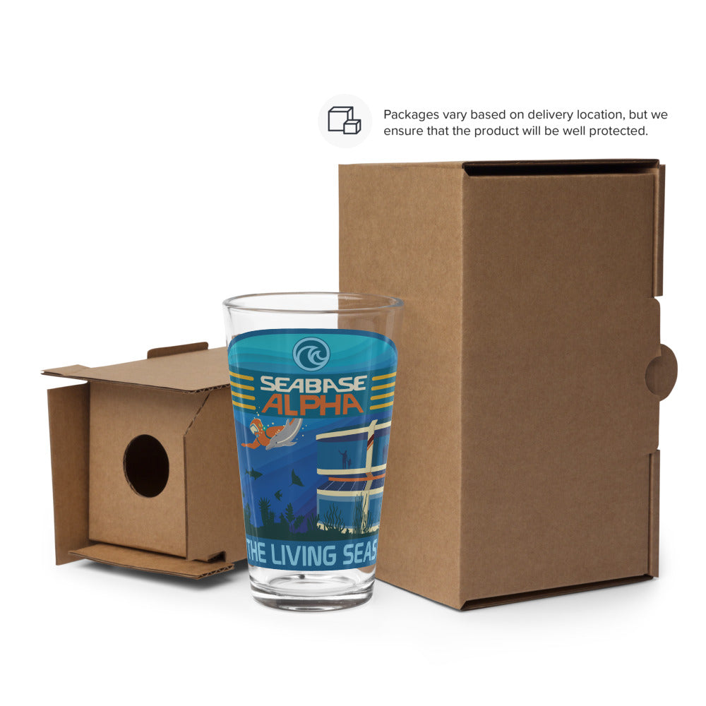 THE LIVING SEAS explore Pint Glass