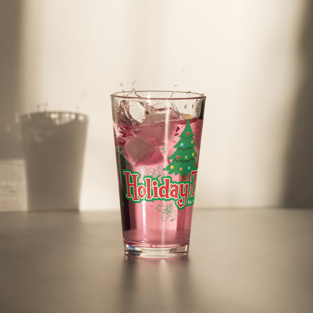DL HOLIDAY TIME tree Pint Glass