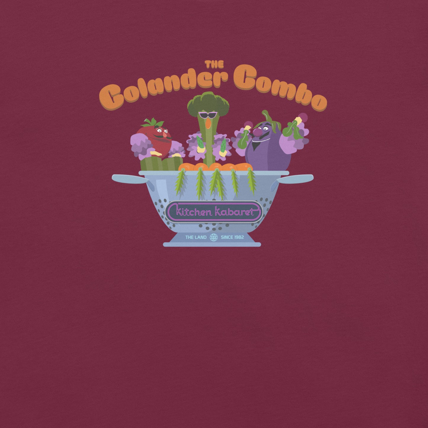 THE LAND kitchen kabaret colander T-Shirt