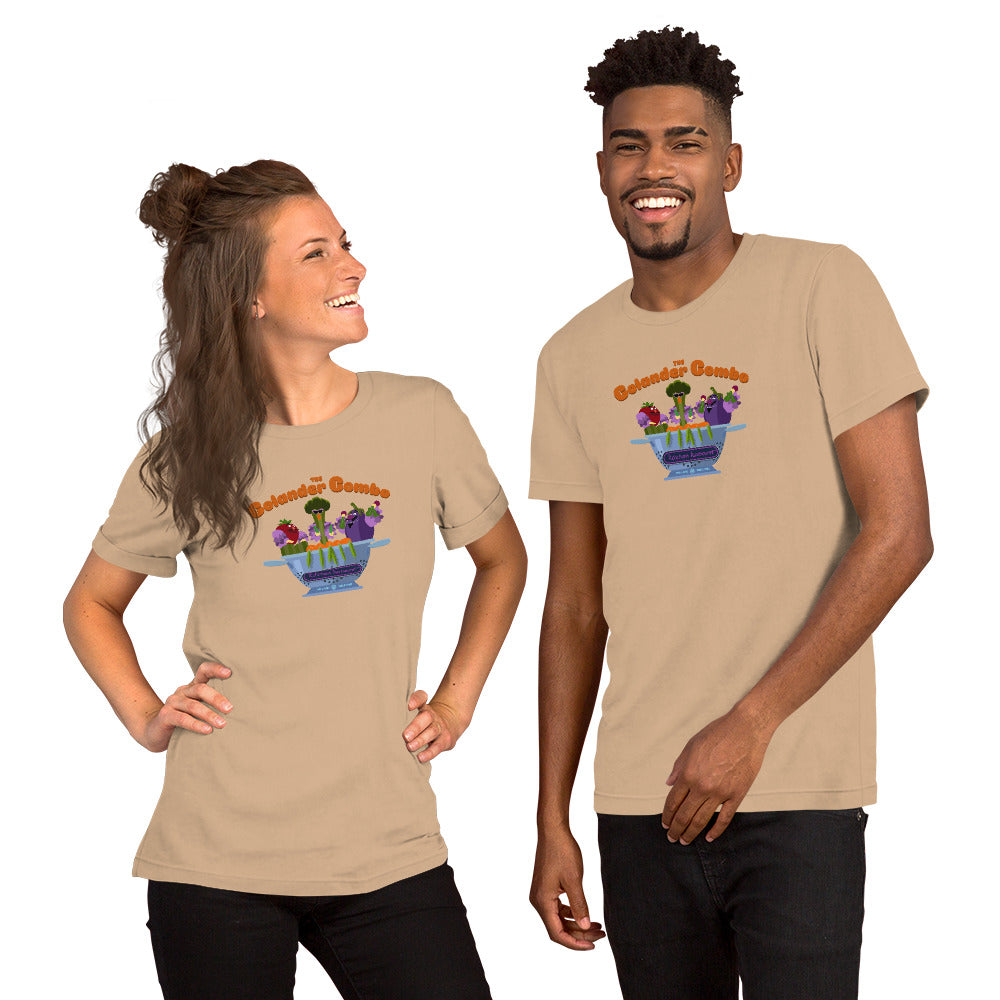 THE LAND kitchen kabaret colander T-Shirt